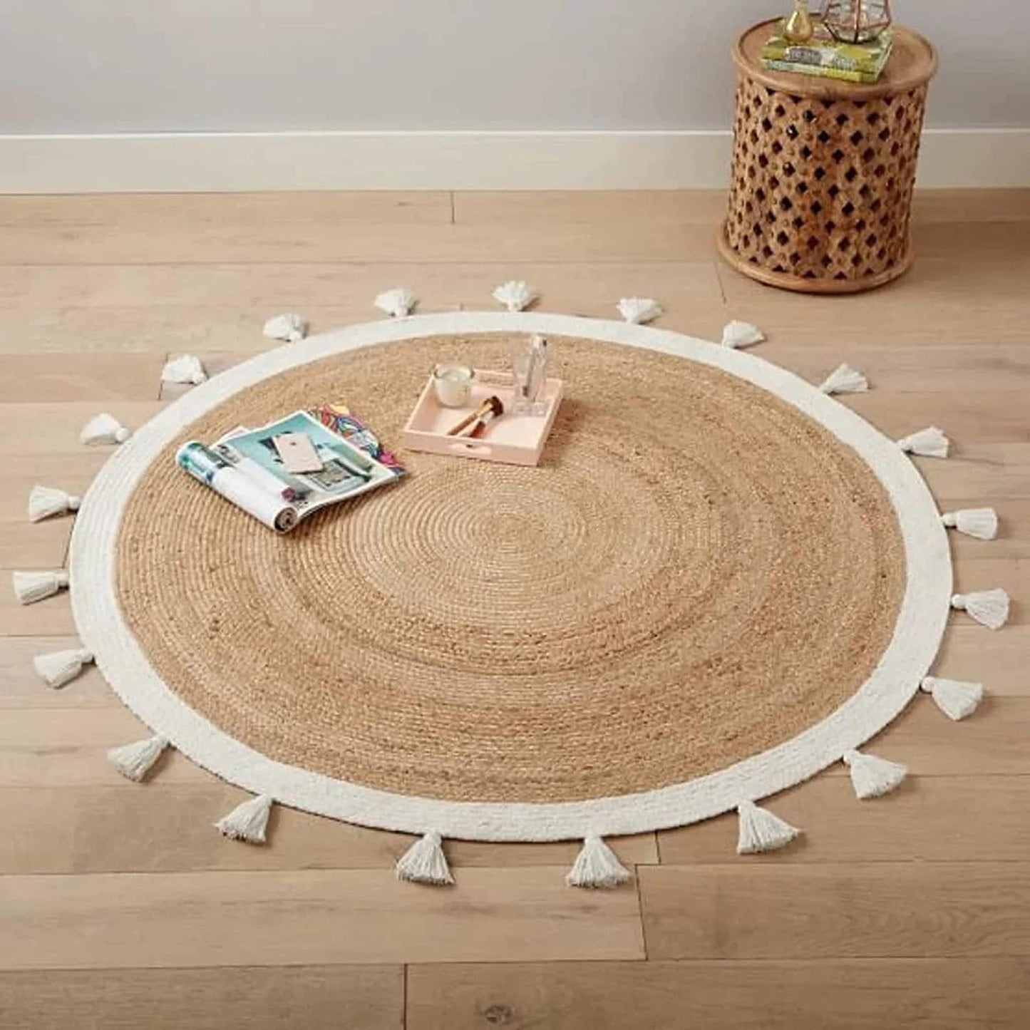 NAMASTE VINTAGE Fringed Braided Round Jute Rug (3' Round)