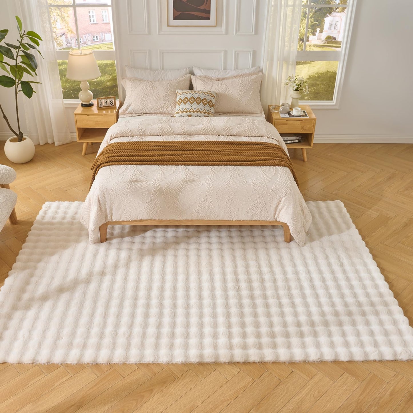 Lotus Karen Washable Area Rug, 3D Bubble Rug for Living Room, Bedroom, Faux Fur Carpet for Home Decor,5' W × 7' L, Cream White