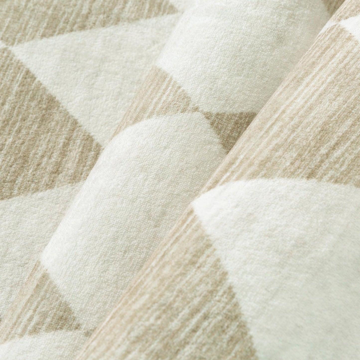 WondRg 8x10 Checkered Beige Area Rug for Living Room Bedroom Washable Soft Modern Non Slip Large Throw Rug Lightweight Low Pile Neutral Carpet Dining Room Office Classroom Nursery Playroom