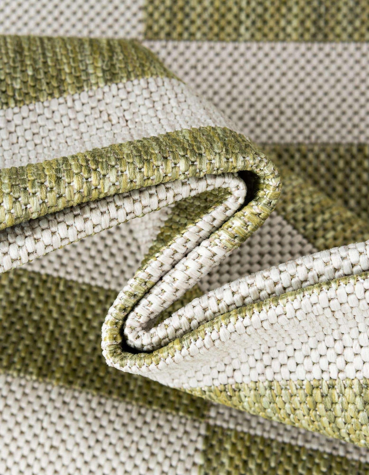 Unique Loom Outdoor Striped Collection Area Rug - Striped (5' 1" x 7' 1" Rectangle Green/Ivory)