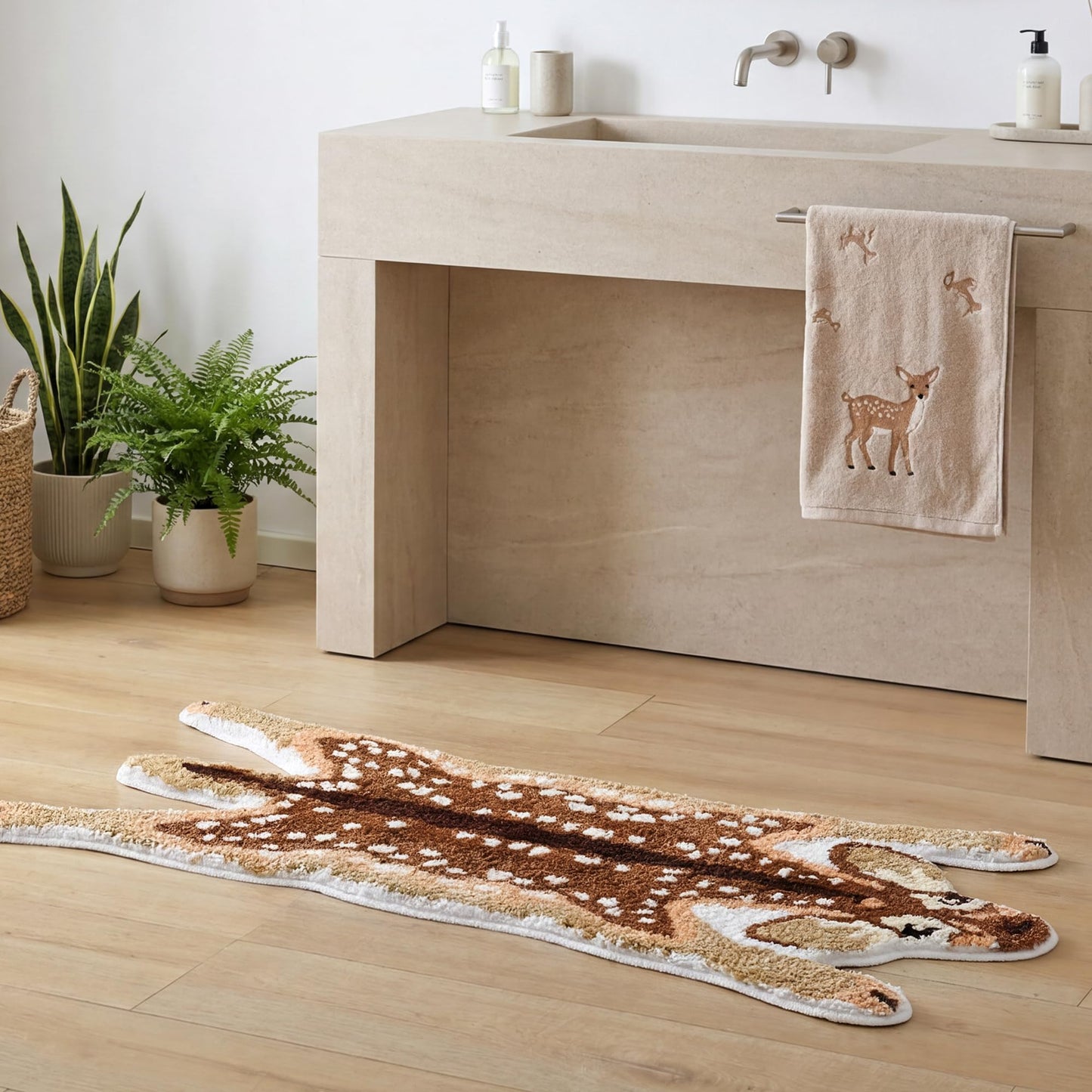 FROZZUR Cute Deer Bath Rug - Soft Washable Non-Slip Bath Mat for Bathroom, Brown Woodland Fawn Animal Print Rug Wild Animals Decor, Funny Kids Bathroom Rug Absorbent