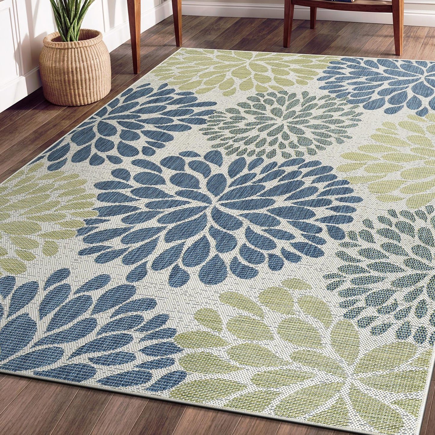Beverly Rug Outdoor Rug 6x9 Modern Exotic Tropical Leaf Area Rugs for Indoor and Outdoor Patio Deck Porch Garden Water Resistant Washable Outside Carpet (6 x 9 Olive)
