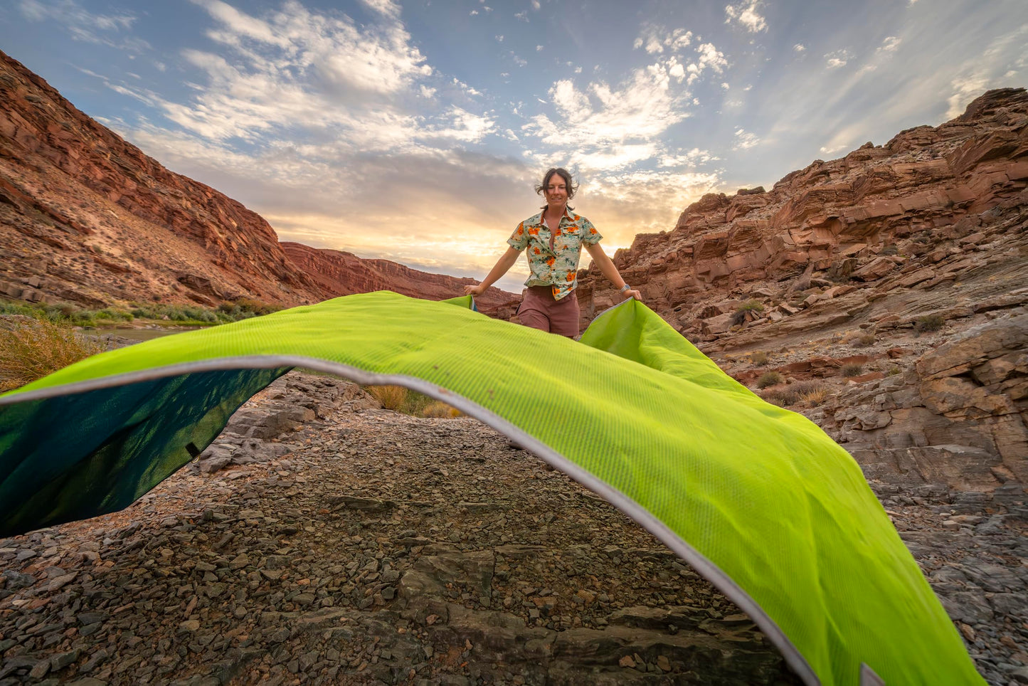 CGEAR The Original Sand-Free Outdoor Camping Mat – Patented Technology, Water-Resistant and Anti-Fade Material, Military-Grade Construction – Multi Use Outdoor Blanket