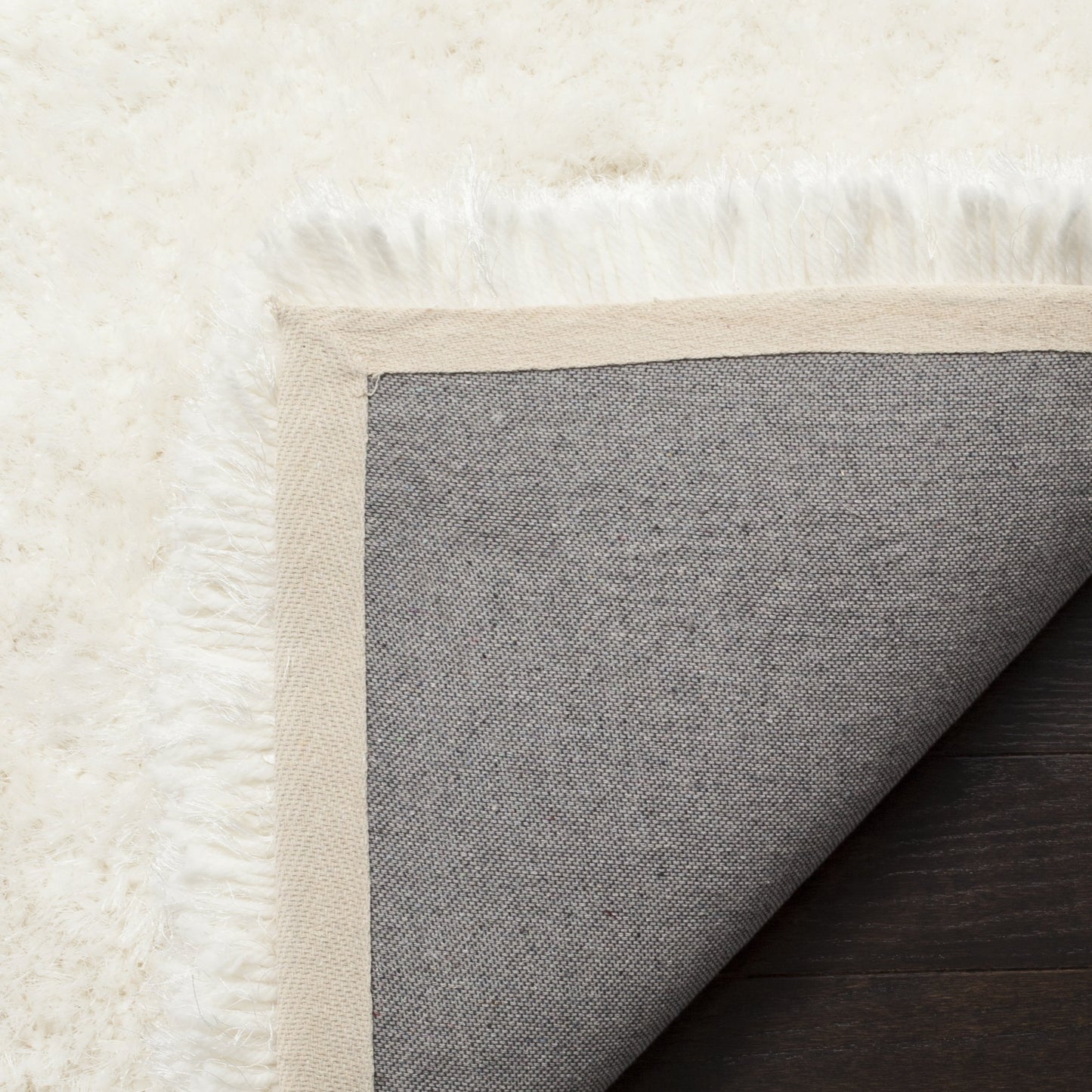 SAFAVIEH Luxe Shag Collection Area Rug - 6' Square, Ivory, Handmade Glam, 3.2-inch Thick Ideal for High Traffic Areas in Living Room, Bedroom (SGX160A)