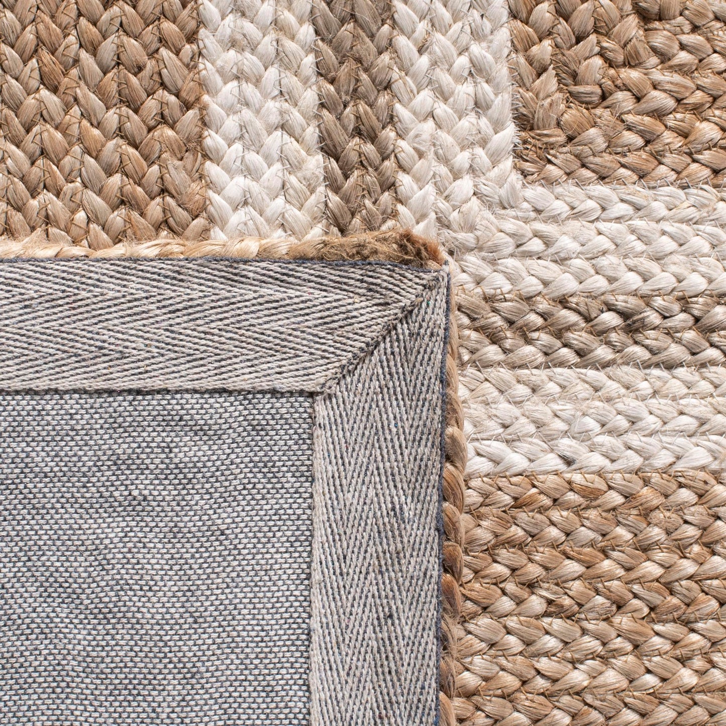 SAFAVIEH Natural Fiber Collection Area Rug - 5' x 8', Natural & Ivory, Border Stripe Jute Design, Ideal for High Traffic Areas in Living Room, Bedroom (NF890A)