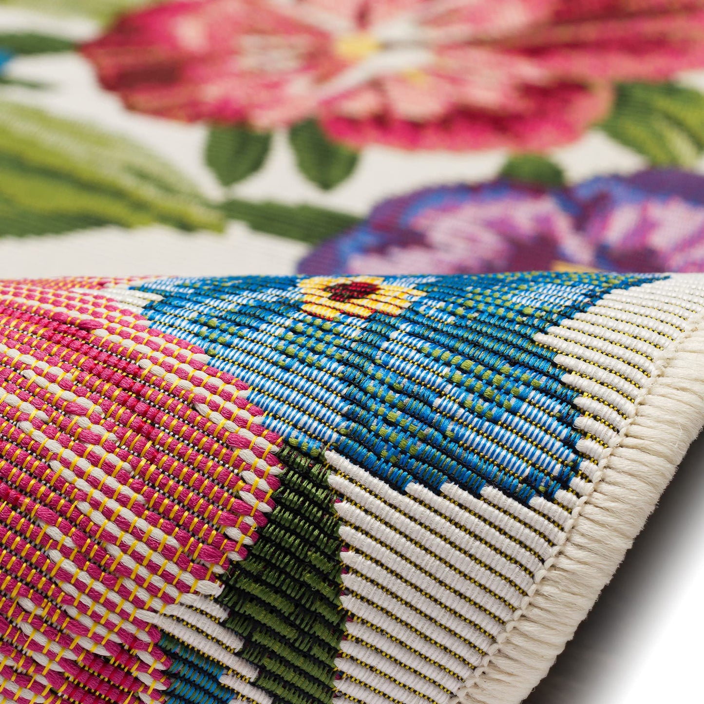 Liora Manne Esencia Machine Washable Non-Slip Low Profile Indoor/Outdoor Mat-Transitional, Garden, Floral, Botanical, Secret Garden Cream 2'5" x 3'11"