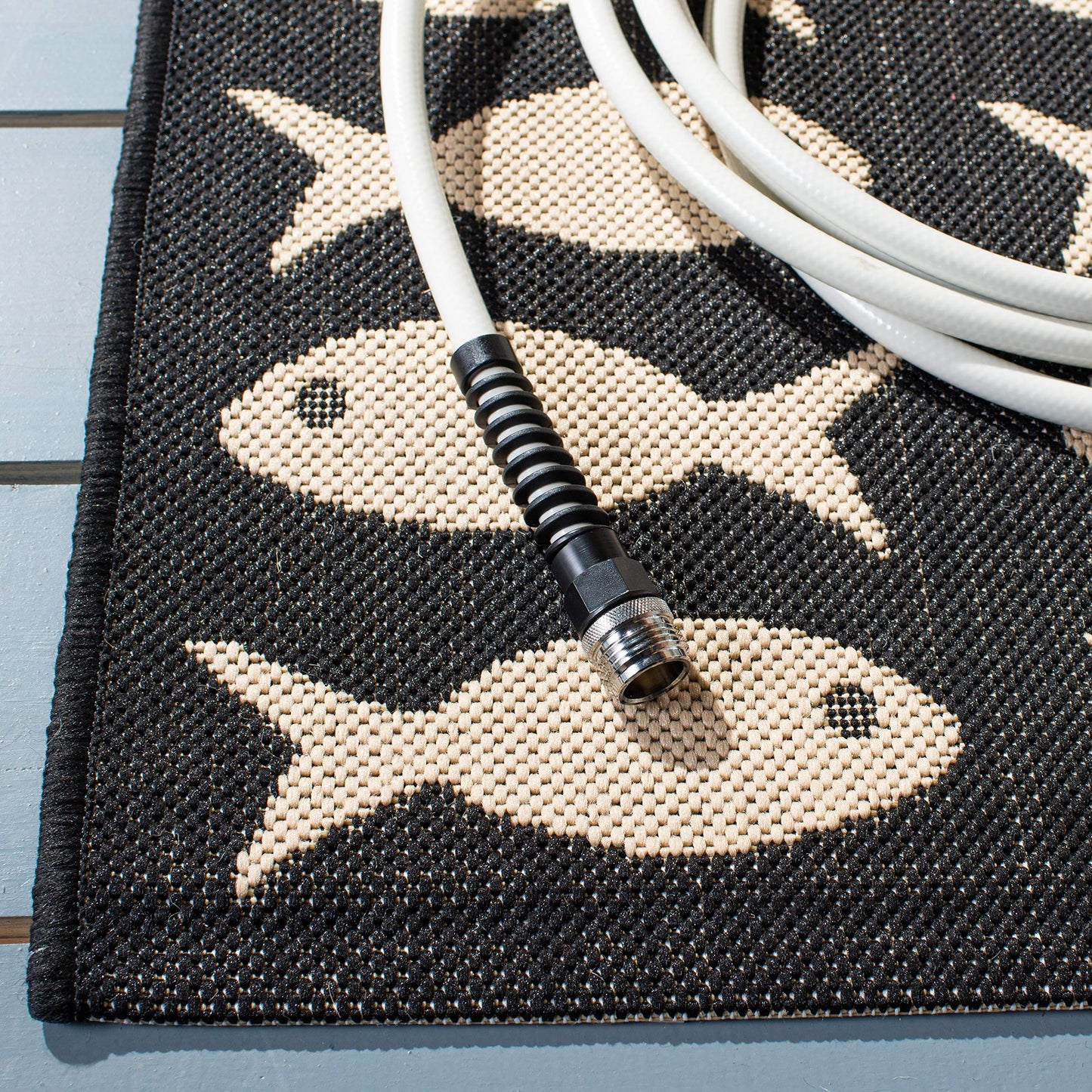 SAFAVIEH Washable Rug Outdoor Courtyard Collection - 2'3" x 6'7" Runner, Black & Beige, Non-Shedding & Easy Cleaning, Ideal for Patio, Entryway, Mudroom, Hallway, Kitchen (CY6013-256)