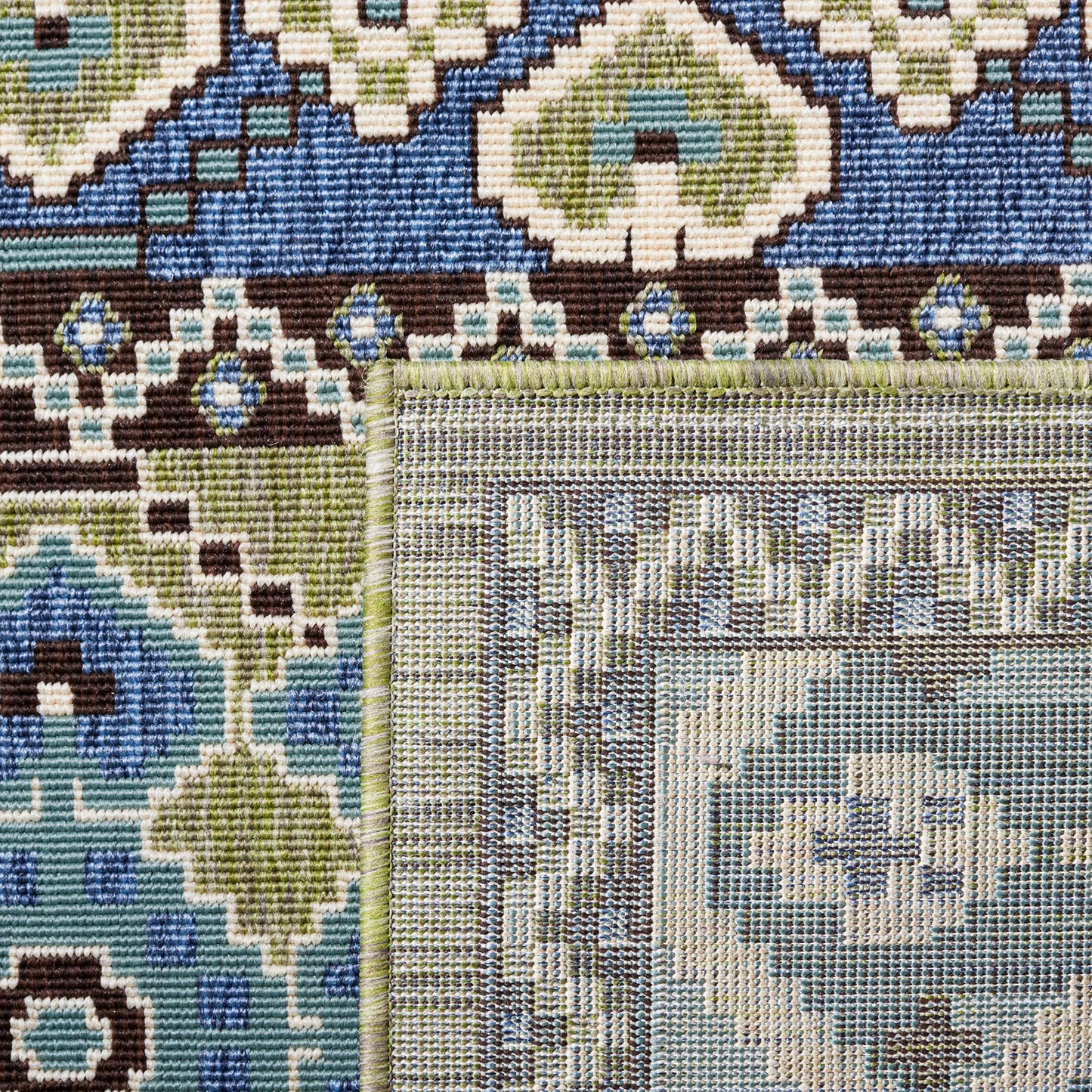 SAFAVIEH Washable Rug Outdoor Veranda Collection - 4' x 5'7", Green & Blue, Non-Shedding & Easy to Clean, Ideal for Patio, Backyard, Mudroom (VER093-0642)