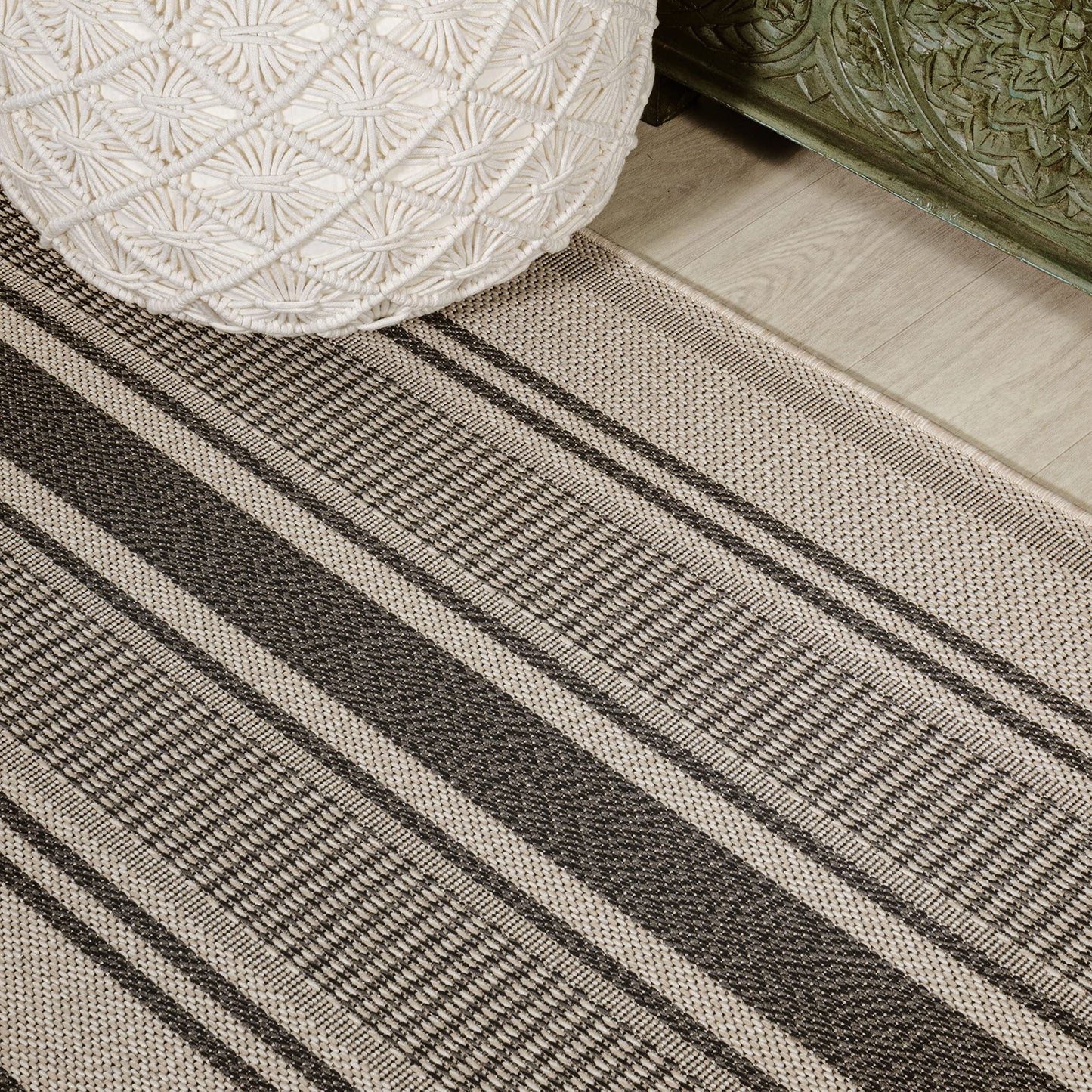 JONATHAN Y Double Stripe Indoor Outdoor Area Rug 3X5 Black/Beige, Haynes Modern for Backyard, Patio, Porch, Easy-Cleaning, High Traffic, Pet-Friendly, Non-Shedding (SMB202D-3)