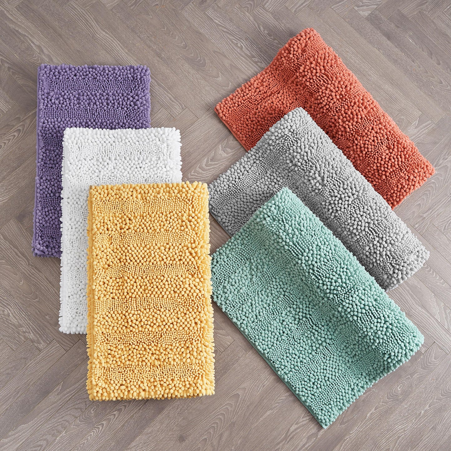 Laura Ashley β Astor Chenille Bath Mat | 100% Polyester | Premium Bathroom DΓ©cor | Machine Washable | TPR Backing | Measures 27β x 45β | Linen