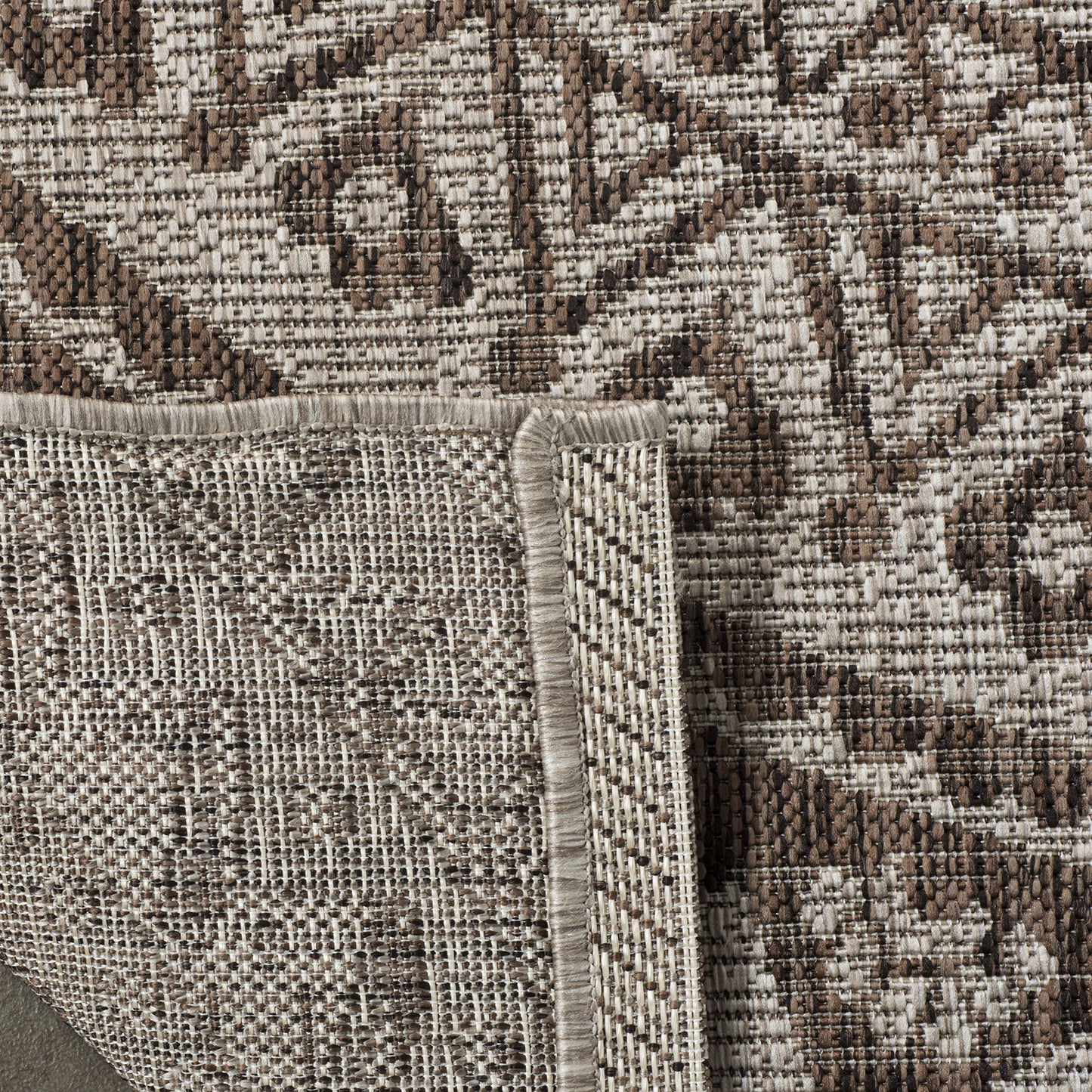 SAFAVIEH Washable Rug Outdoor Courtyard Collection - 5'3" x 7'7", Light Beige & Light Brown, Non-Shedding & Easy Cleaning, Ideal for Patio, Backyard, Mudroom (CY8736-36312)