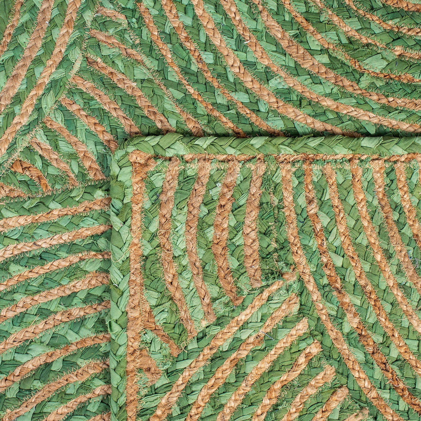 SAFAVIEH Cape Cod Collection 3' x 5' Green/Natural CAP203Y Handmade Boho Braided Circles Jute & Cotton Entryway Living Room Foyer Bedroom Accent Rug