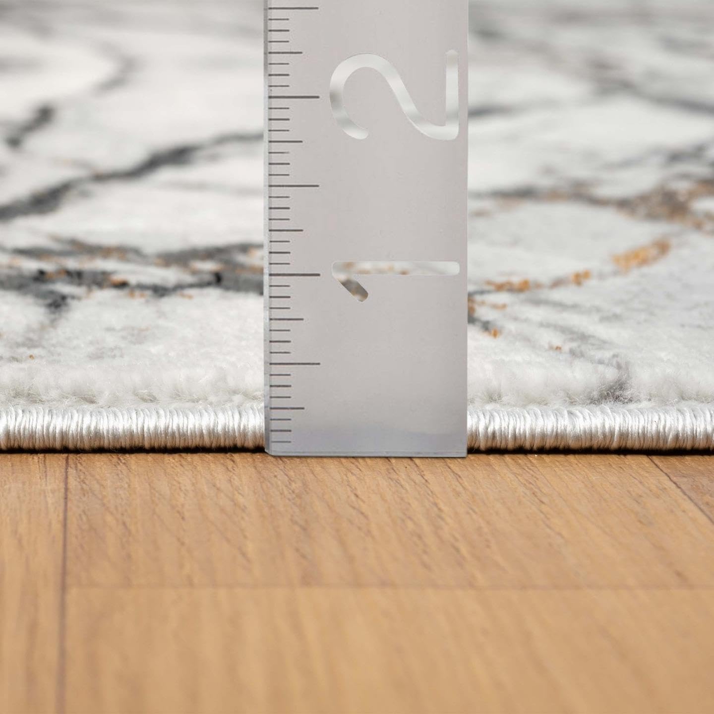 LUXE WEAVERS Marble Effect Abstract Gray 5x7 Area Rug