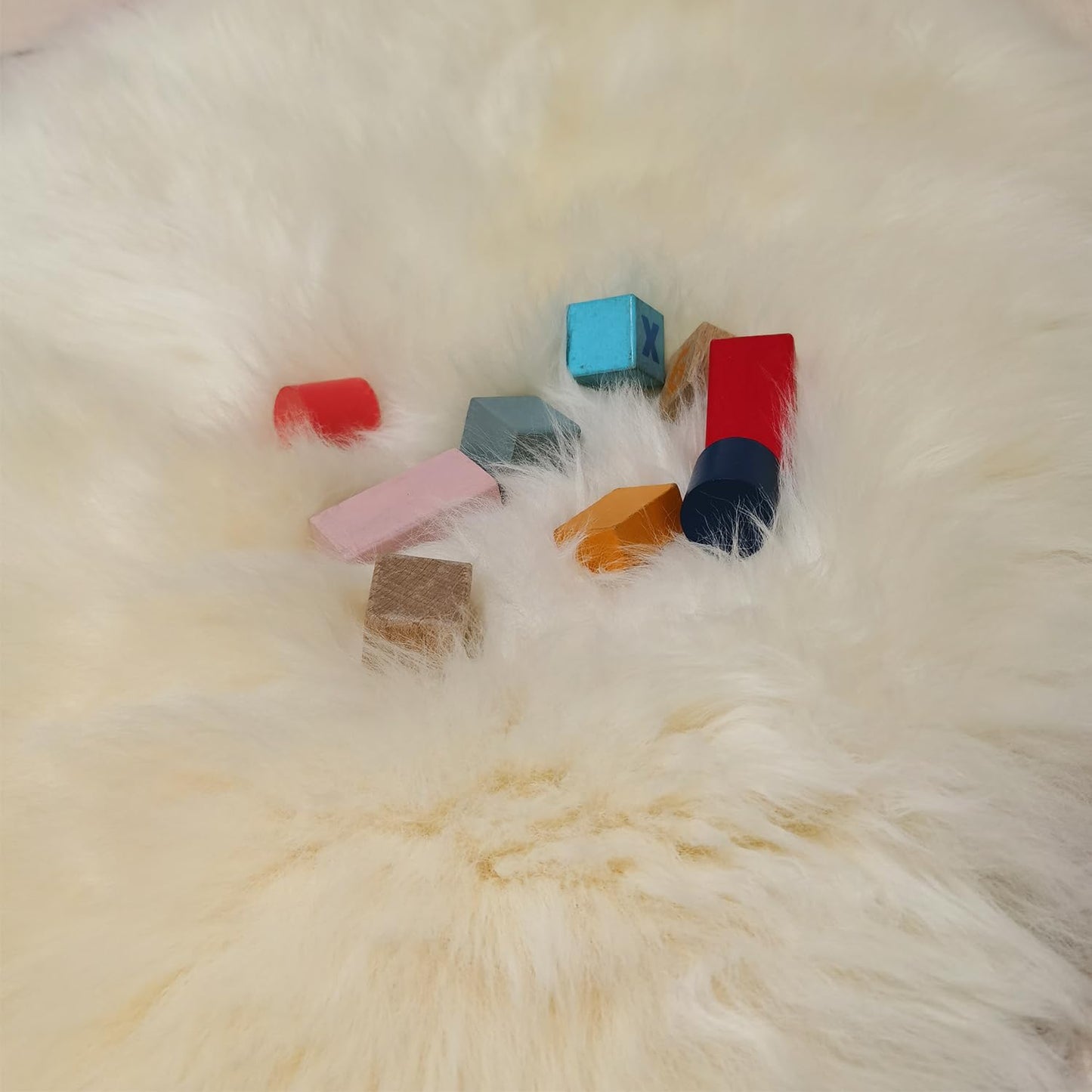 Kopal Round Sheepskin Rug, Real Sheep Skin Fur Rug, Lambskin Area Rug, 3x3 ft, Natural White