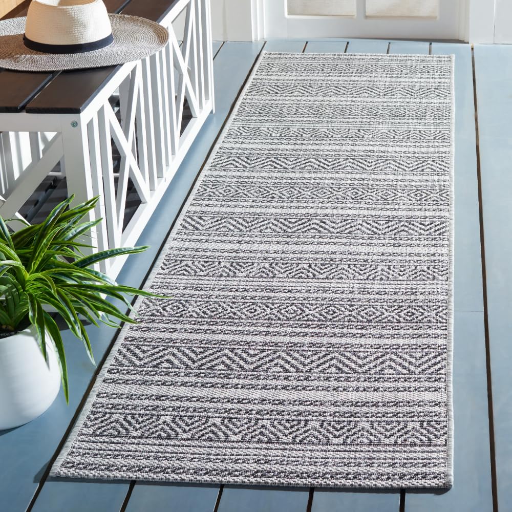 SAFAVIEH Courtyard Collection 2'3" x 6'7" Black / Grey CY8866 Indoor/ Outdoor Waterproof Easy Cleaning Patio Backyard Mudroom Runner Rug