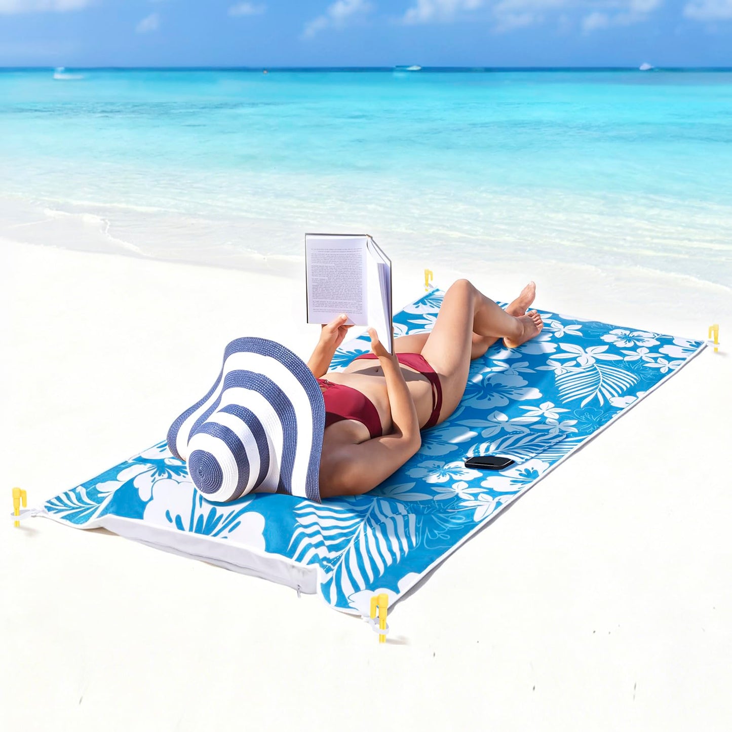 GJQ Beach Blanket Waterproof Sandproof with Inflatable Pillow, 79"×35" Sand Free Beach Mat with 4 Stakes & Carry Bag, Lightweight Portable Beach Blankets for Beach Travel Camping Picnic