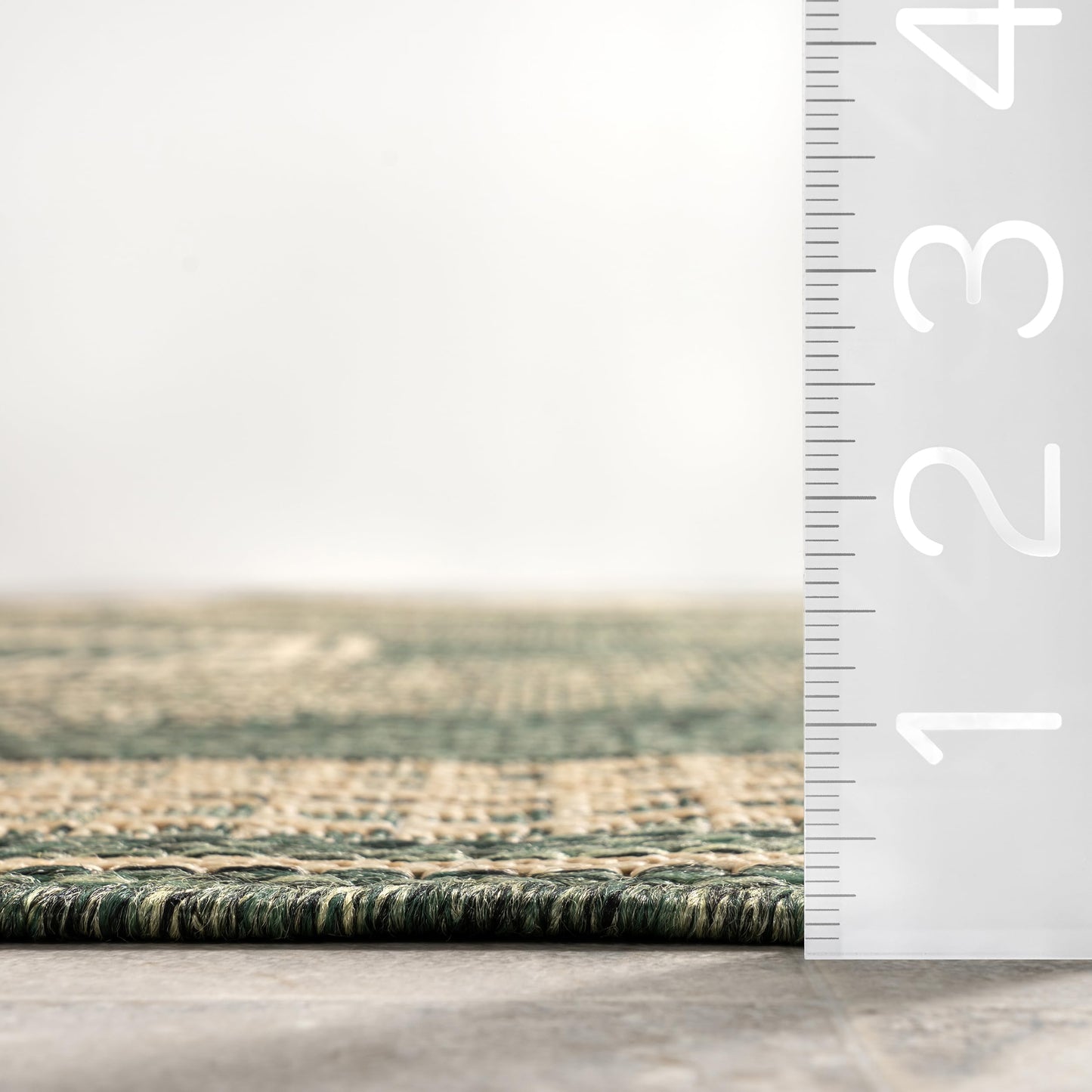 Nuloom Ranya Green/Ivory, 4' x 6', Tribal Geometric, Soft and Cozy, High Traffic, Stain Resistant, Easy Clean, Durable Area Rug for Indoor/Outdoor Patio, Deck, Porch, Garden, Courtyard