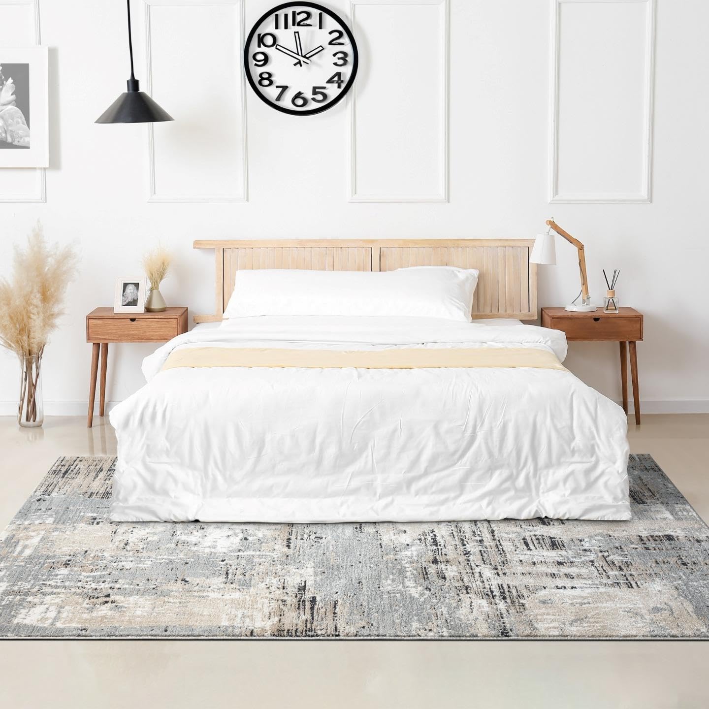 LUXE WEAVERS?Abstract Distressed Beige 8x10 Area Rug