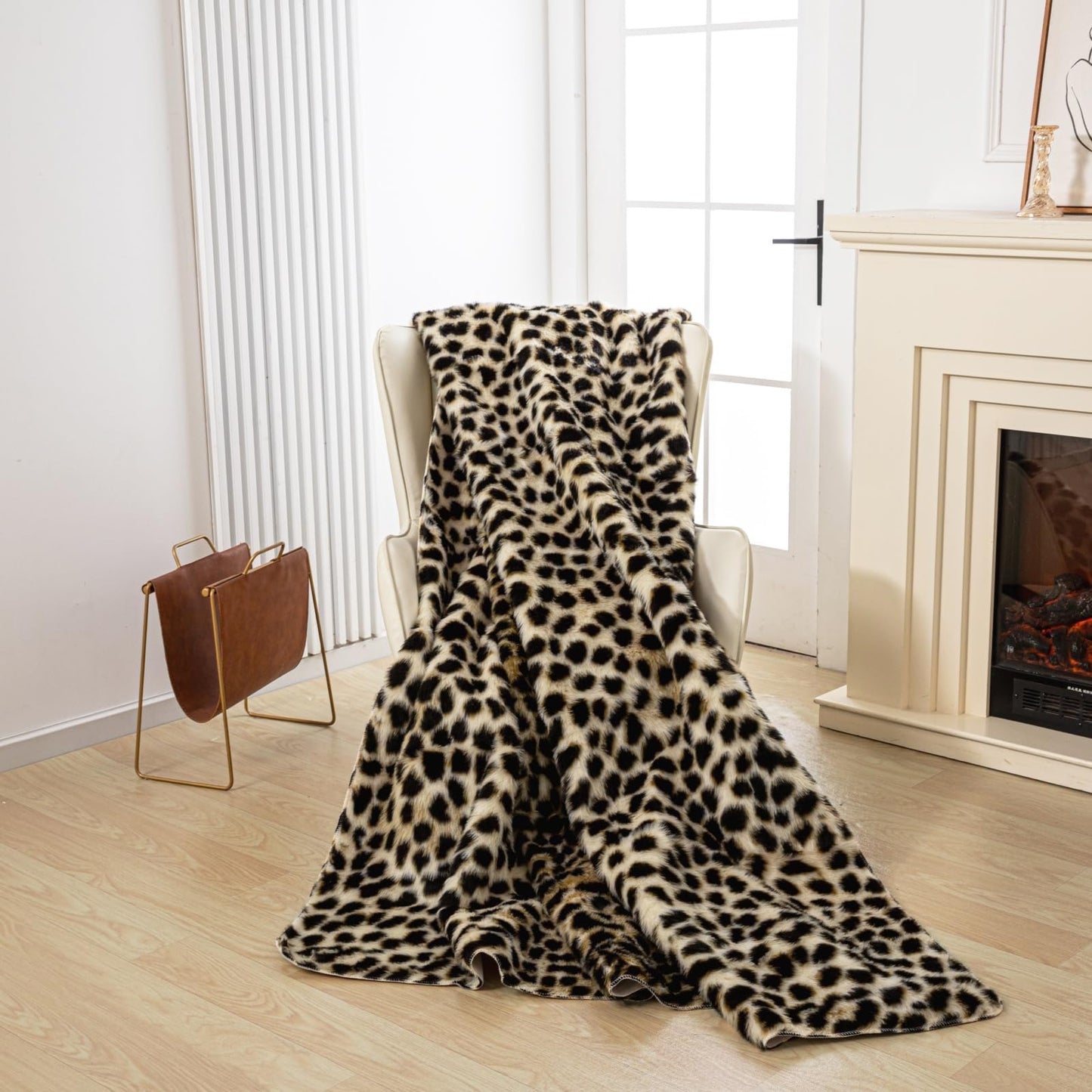 Asuprui Cheetah Print Area Rug – Soft Leopard Rug Animal Print Cowhide Rug for Kids' Room Decor, Playroom or Nursery (5.9 x 7 Ft)