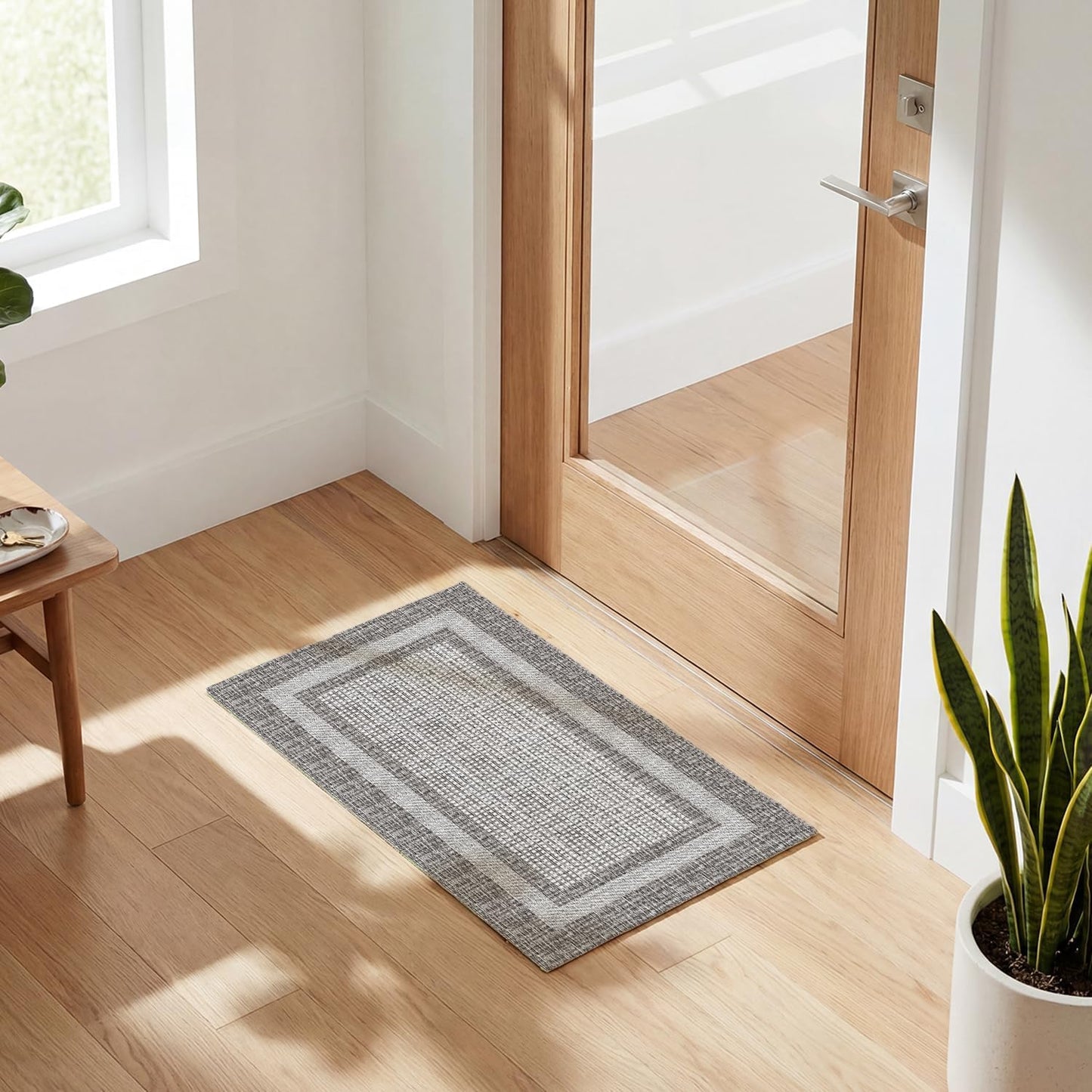 Artoid Mode Grey Rectangle Plaid Washable Doormat, Seasonal Decor Non Slip Low-Profile Absorbent Natural Rubber Back Door Mat 17x29 Inch