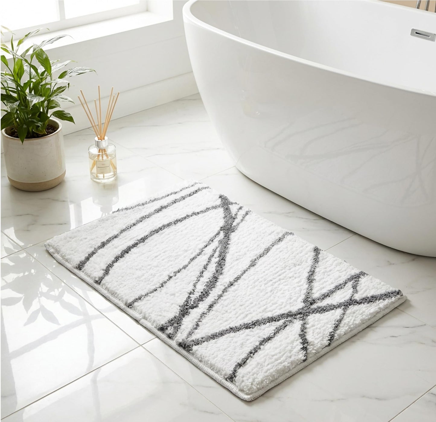 Tititex Luxury White Grey Curve Line Bathroom Rug, 16x24 inch Classic Extra Soft and Absorbent Microfiber Bath Rugs, Non-Slip Plush Shaggy Bath Carpet, Bath Mat for Bathroom, Tub and Shower