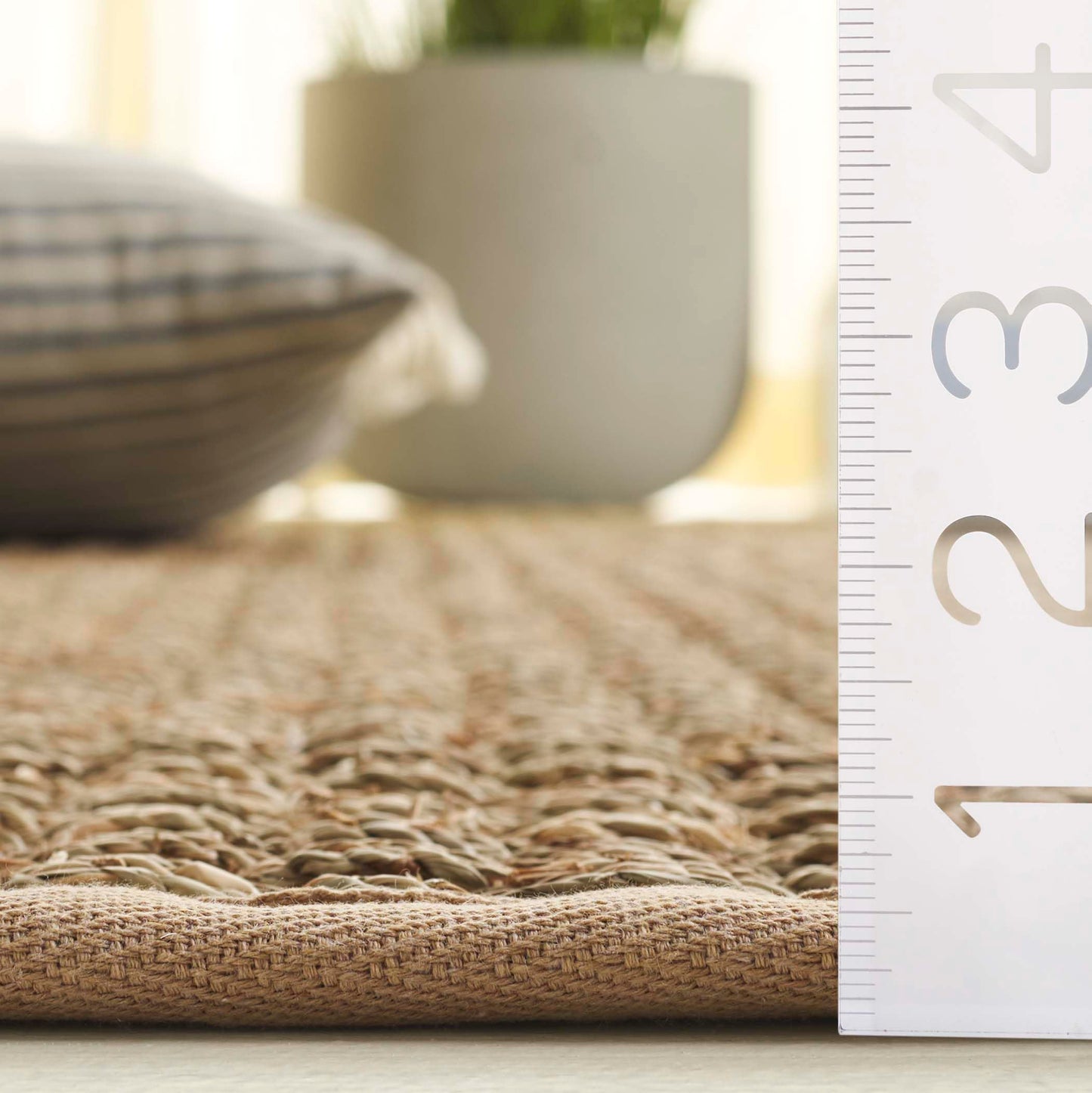 SAFAVIEH Area Rug 7' Square - Natural Fiber Collection - Natural & Beige, Seagrass, Basketweave Pattern with Border (NF114A)