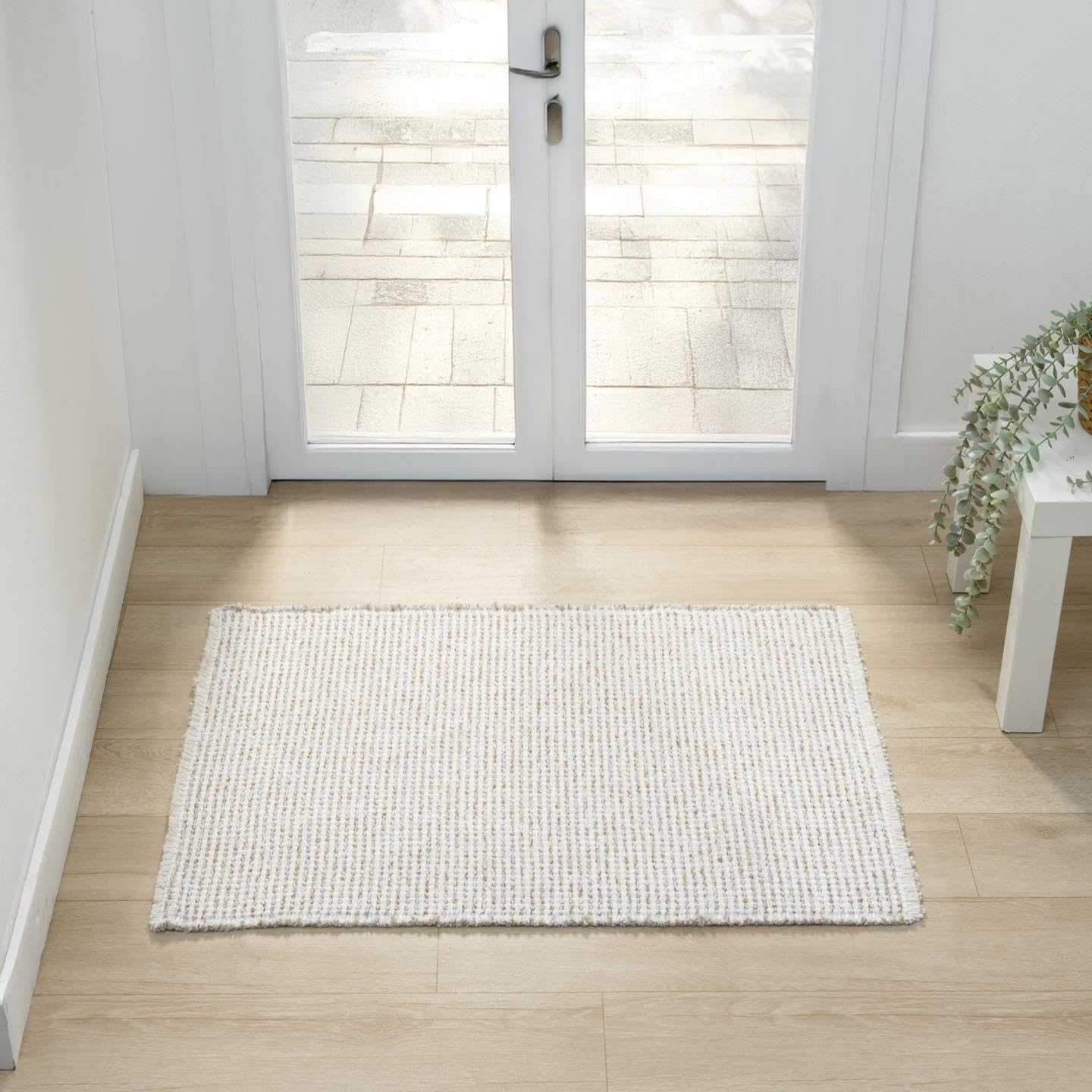 LUXE WEAVERS Machine Woven Two-Tone Beige White 2x3 Area Rug, Indoor Stain-Resistant Fringed Carpet