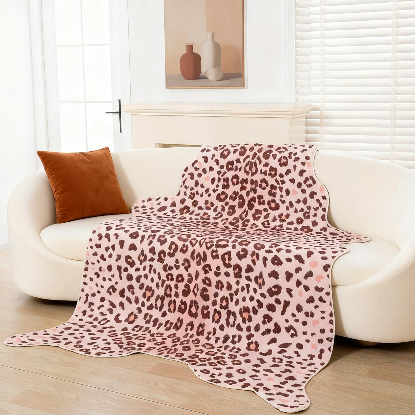 YulyreZome Leopard Rug, Cheetah Print Area Rug 4.6x5.2 Feet Faux Animal Print Skin Carpet for Living Room Bedroom Home Decor (Pink)