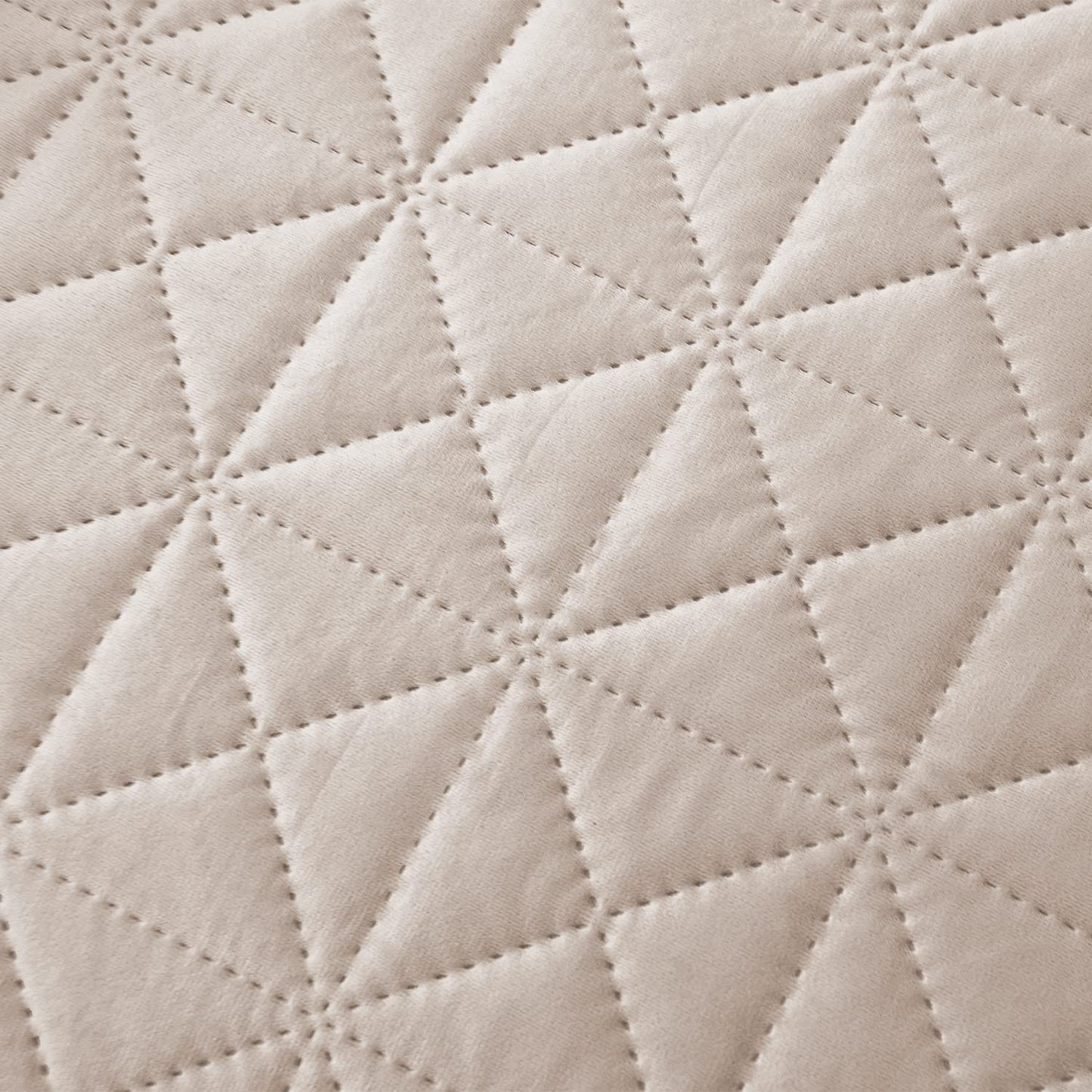 Ameritex Sofa Cover Waterproof for Seats Couch Cover for Dogs Pet Couch Cover Velvet for Chair Loveseat Sofa Machine Washable