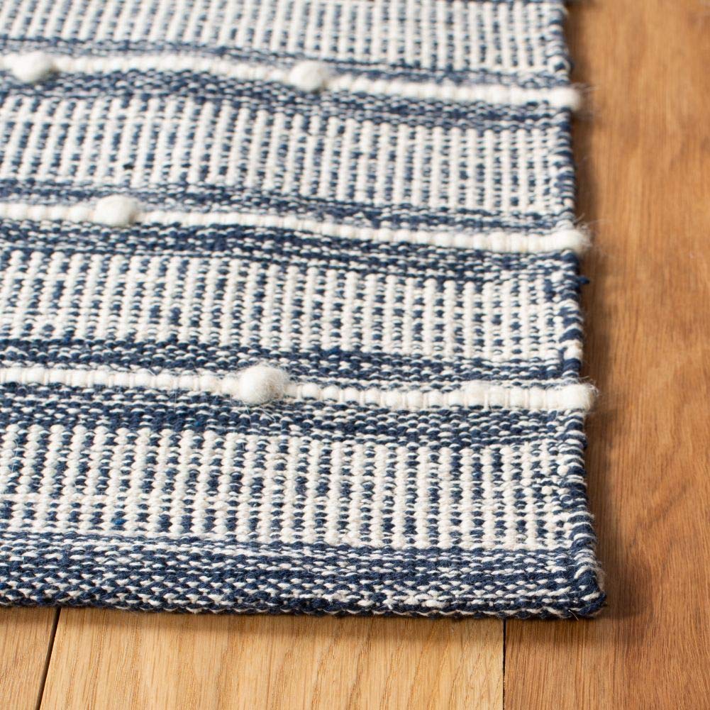 SAFAVIEH Striped Kilim Collection 6' x 9' Navy / Blue STK513N Handmade Flatweave Cotton Area Rug