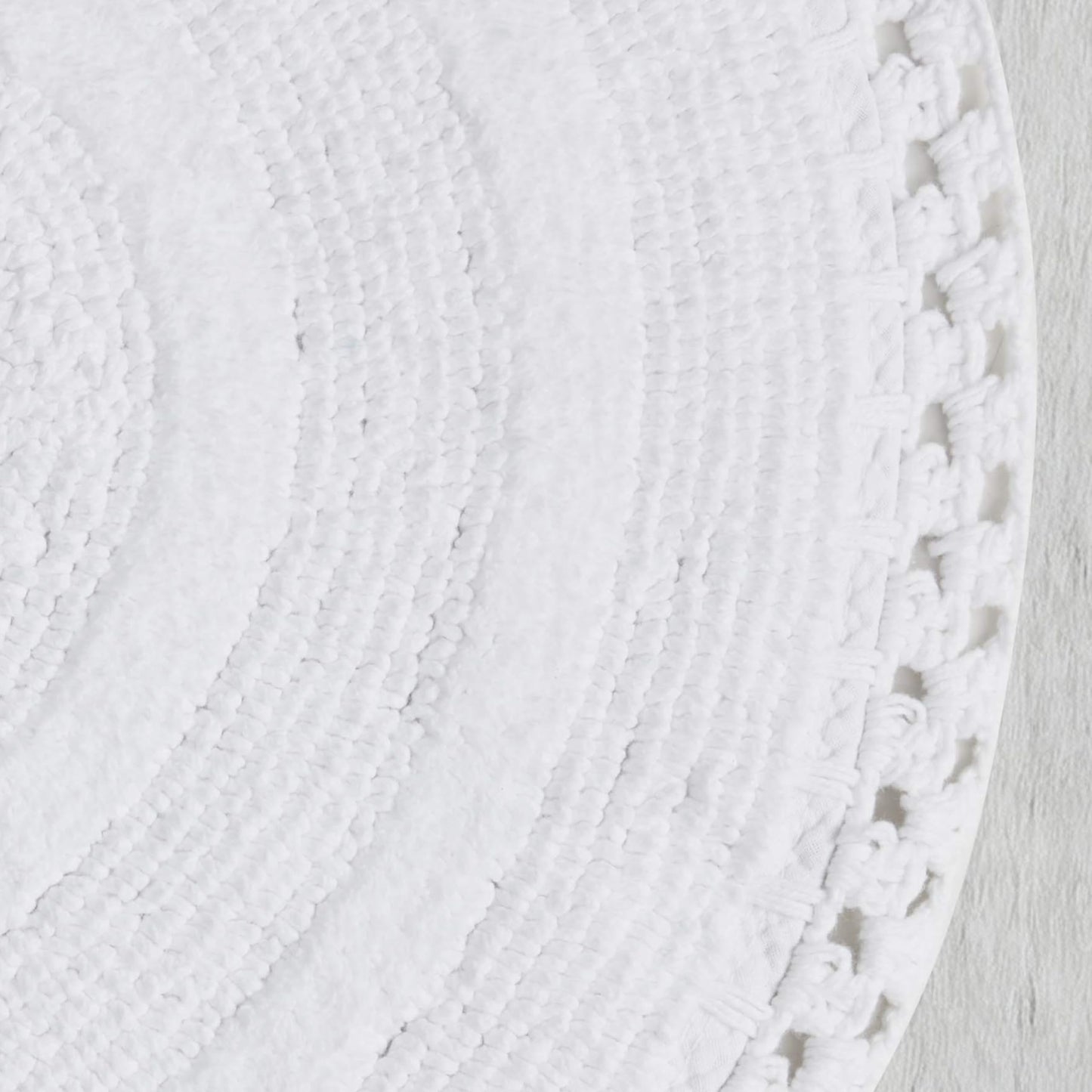 Laura Ashley Camilla 100% Cotton Oval Bath Mat with Crochet Border, Soft & Absorbent, Bright White 21" x 34" Bathroom Rug