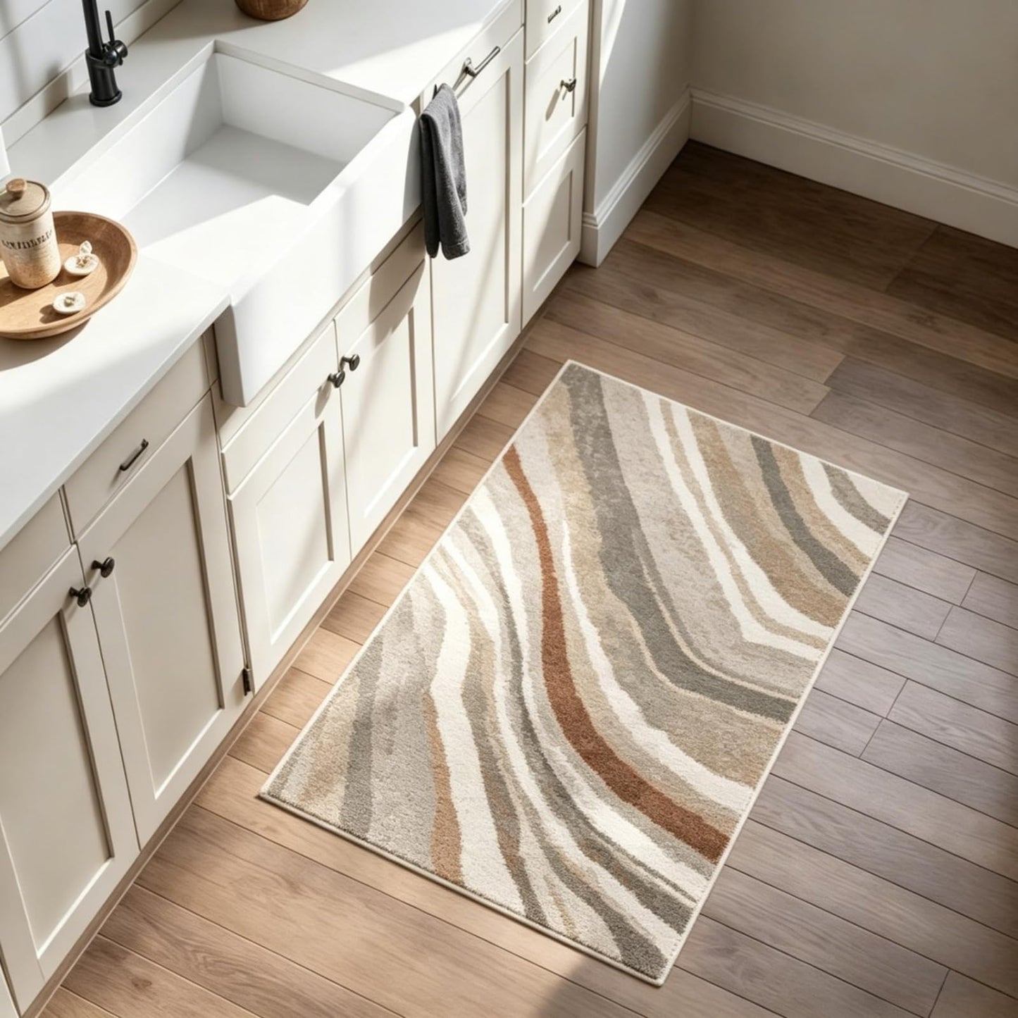RICKY SERRA 2x3 Washable Doormat, Non-Slip Rug for Front Door, Bathroom & Kitchen - Low Pile Indoor/Outdoor Mat with Rubber Backing, Modern House Design