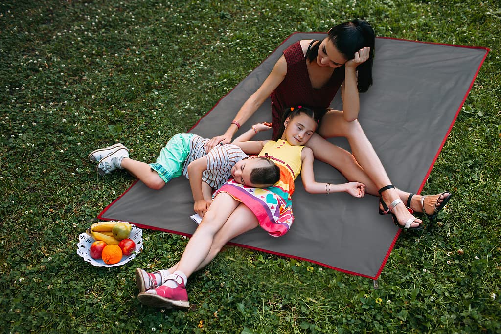 Wind Tour Portable Multifunctional Outdoor Camping Tarp Groundsheet Footprint Lightweight Floor and Ground Tarps for Camping Hiking with Carry Bag (51.2" x 83")