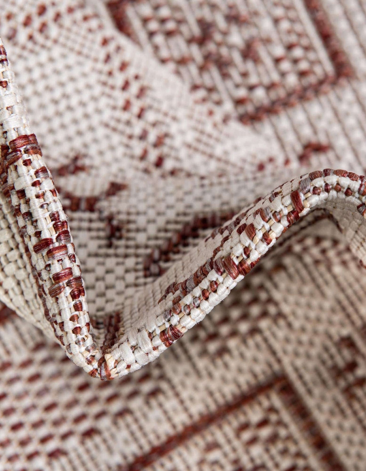 Unique Loom Outdoor Aztec Collection Area Rug - Coba (5' 3" x 7' 10" Rectangle, Rust Red/ Ivory)