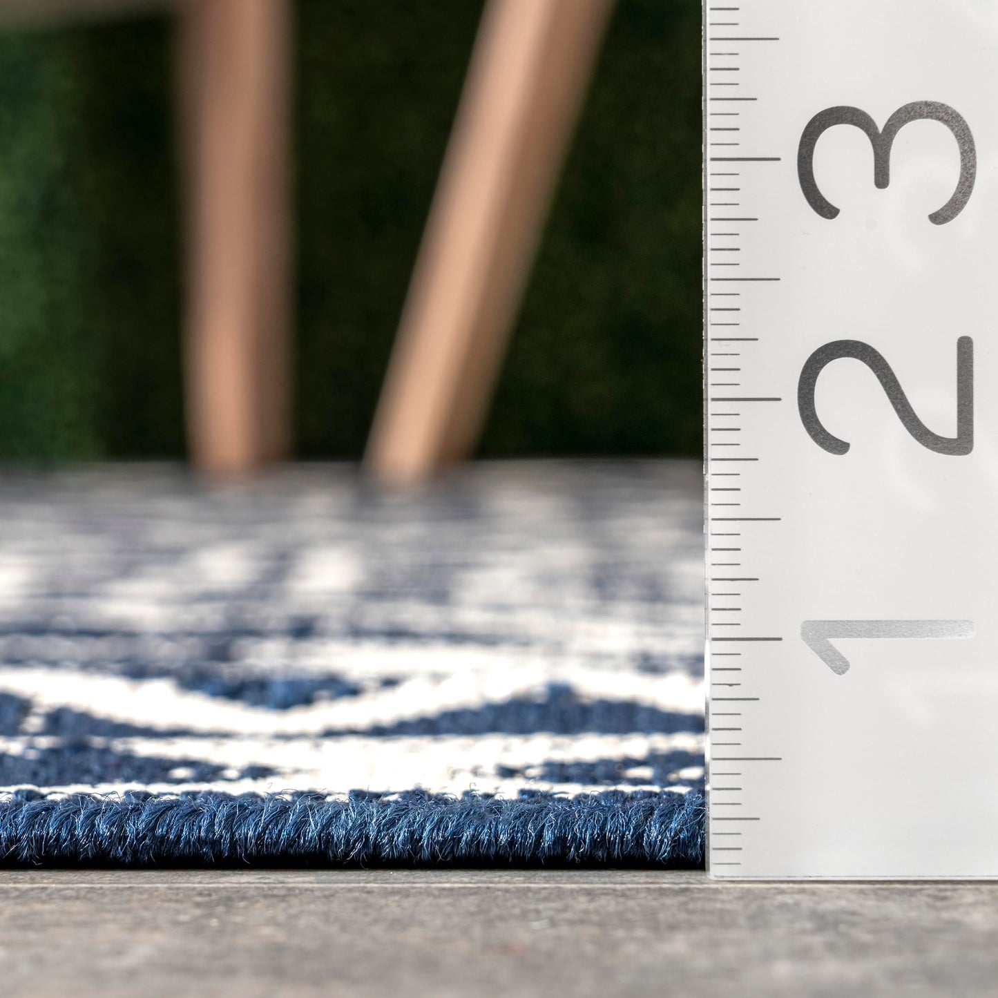 Nuloom Outdoor Performance Cari Blue/Ivory, 8' x 10', Diamond, Soft and Cozy, High Traffic, Stain Resistant, Easy Clean, Durable Area Rug for Indoor/Outdoor Patio, Deck, Porch, Garden, Courtyard