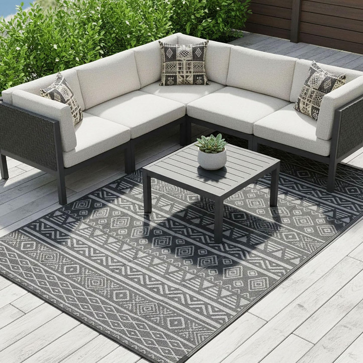 RURALITY Outdoor Rugs 5'x8' Waterproof for Patios Clearance,Plastic Straw Mats for Backyard,Porch,Deck,Balcony,RV,Black&Grey
