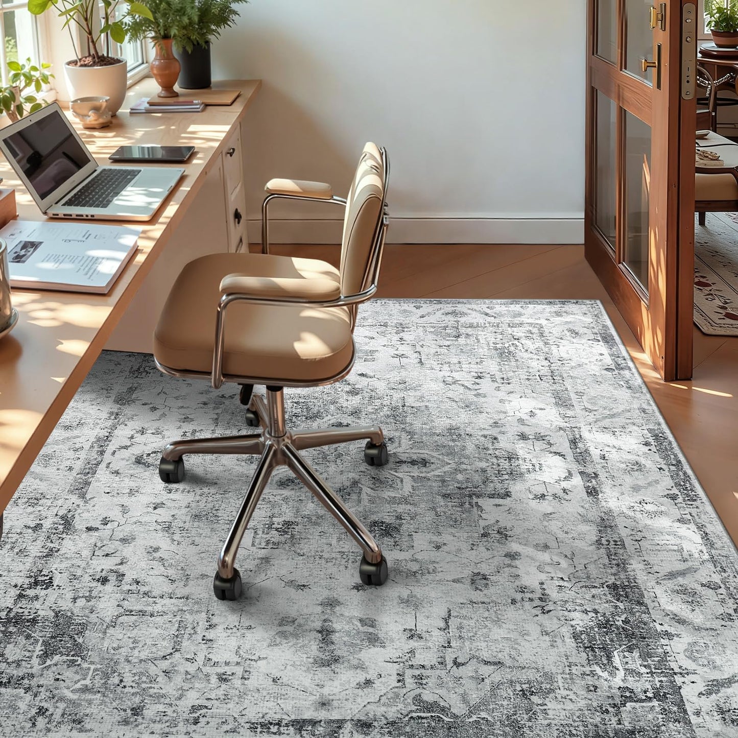 YOH Boho Washable Rug 4x6, Light Gray Vintage Non Slip Area Rug, Distressed Indoor Carpet for Living Room Bedroom Kitchen Office