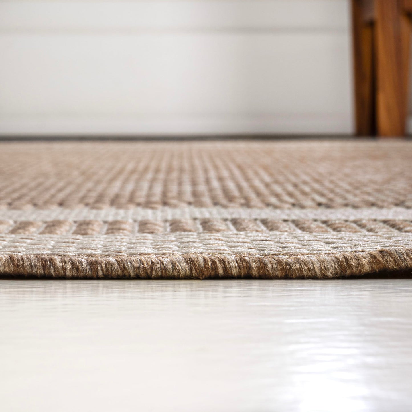 JONATHAN Y 3-Stripe Border Indoor Outdoor Area Rug 3X5 Beige/Cream, Dover Classic for Backyard, Patio, Porch, Easy-Cleaning, High Traffic, Pet-Friendly, Non-Shedding (TSN209A-3)