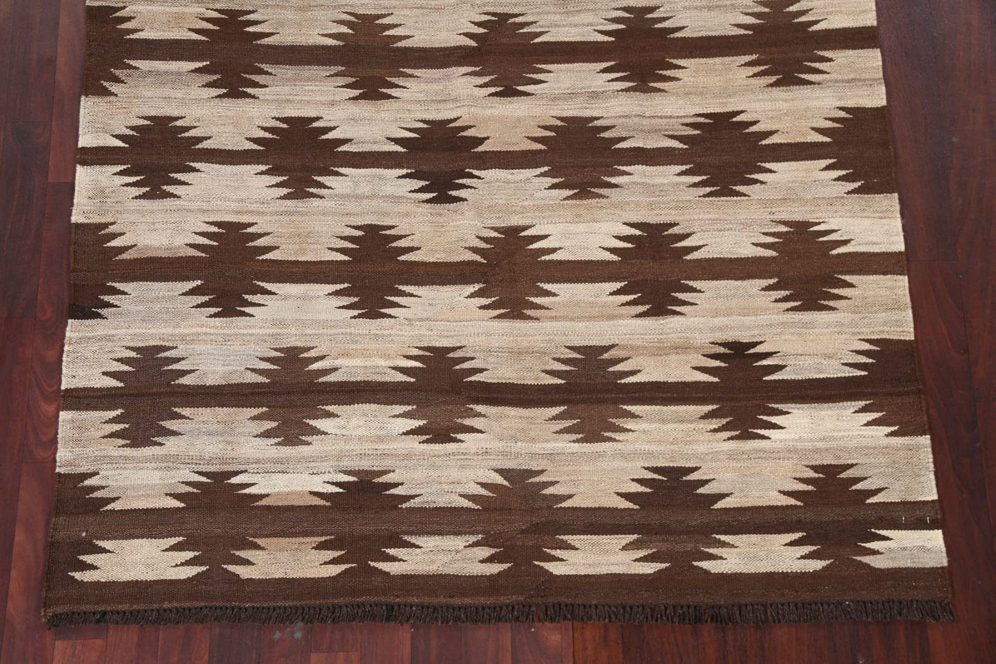 Rug Source Southwestern Collection, 5x6 Kilim Rug, Hand Woven Beige & Ivories Tribal Rug, Oriental 100% Wool Carpet for Foyer, Entryway and Hallway