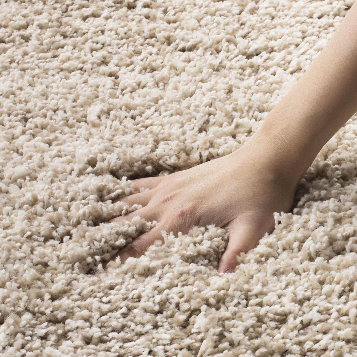 SAFAVIEH California Shag Collection Area Rug - 6'7" Square, Beige, Non-Shedding & Easy to Clean, Ultra Plush Thick Pile, Ideal for Living Room, Bedroom, Dining Space (SG151-1313)