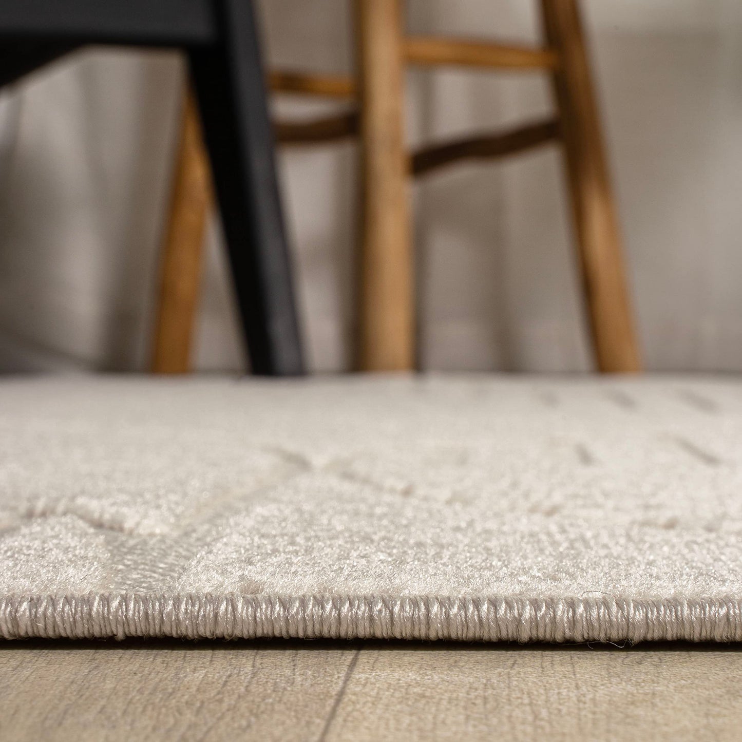 JONATHAN Y Nordby High-Low Arch Striped Ivory/Cream 5x5 Square Indoor/Outdoor Area Rug, Pet Friendly, Non-Shedding, Stain Resistant, Easy-Cleaning for Backyard, Patio (SCN104B-5SQ)