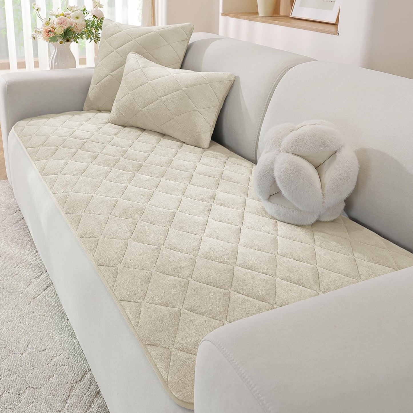 CYCMACO Fuzzy Pet Couch Covers for Dogs Washable, Non Slip Couch Covers for 3 Cushion Sofa Pet Friendly, Thick Soft Sofa Slipcovers, Dog Couch Cover Protector Couches Mat (27.6" x 70.9", Beige)