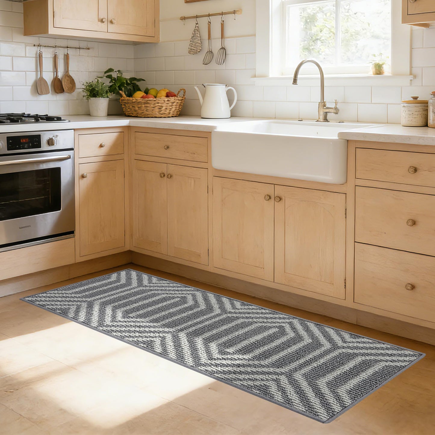REFETONE Runner Rug, 20"x59" Long Door Mats Indoor Runners for Hallways, Non Slip Rubber Backing Entry Rug, Washable Entrance Floor Mat Runner for Home, Kitchen, Laundry, Living Room, Garage, Grey