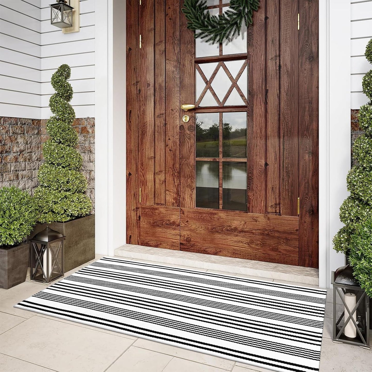 Black and White Striped Outdoor Rug, 2’ x 4.3’ Cotton Hand-Woven Reversible Front Porch Rug Washable Front Door Mat Entryway Rugs Welcome Layered Doormat Carpet for Patio Farmhouse Kitchen