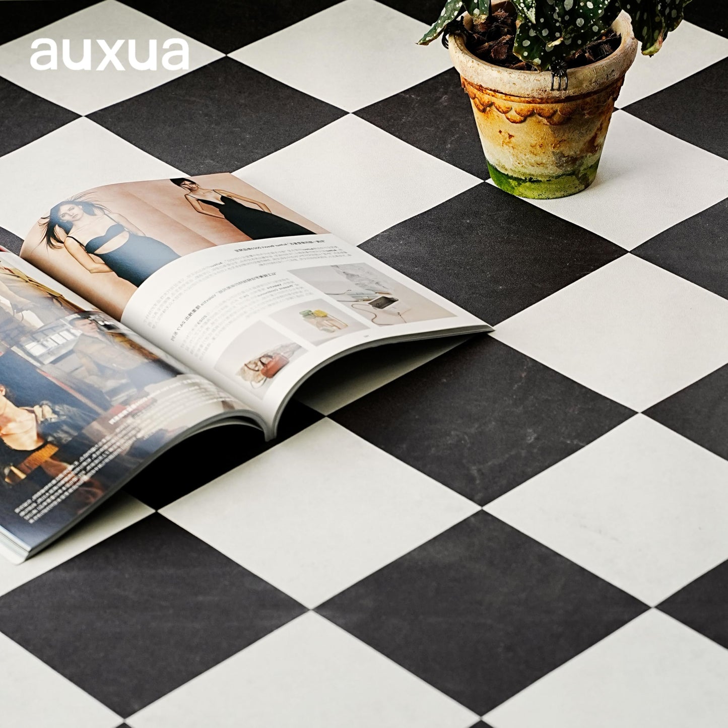 auxua Peel and Stick Floor Tile, Black Checked Pattern Continuous Vinyl Roll Flooring – 15.7'' x 19.68 ft Roll Covers 25.83 sq. ft, Effortless Alignment, Seamless Look Design for Bathroom, Kitchen
