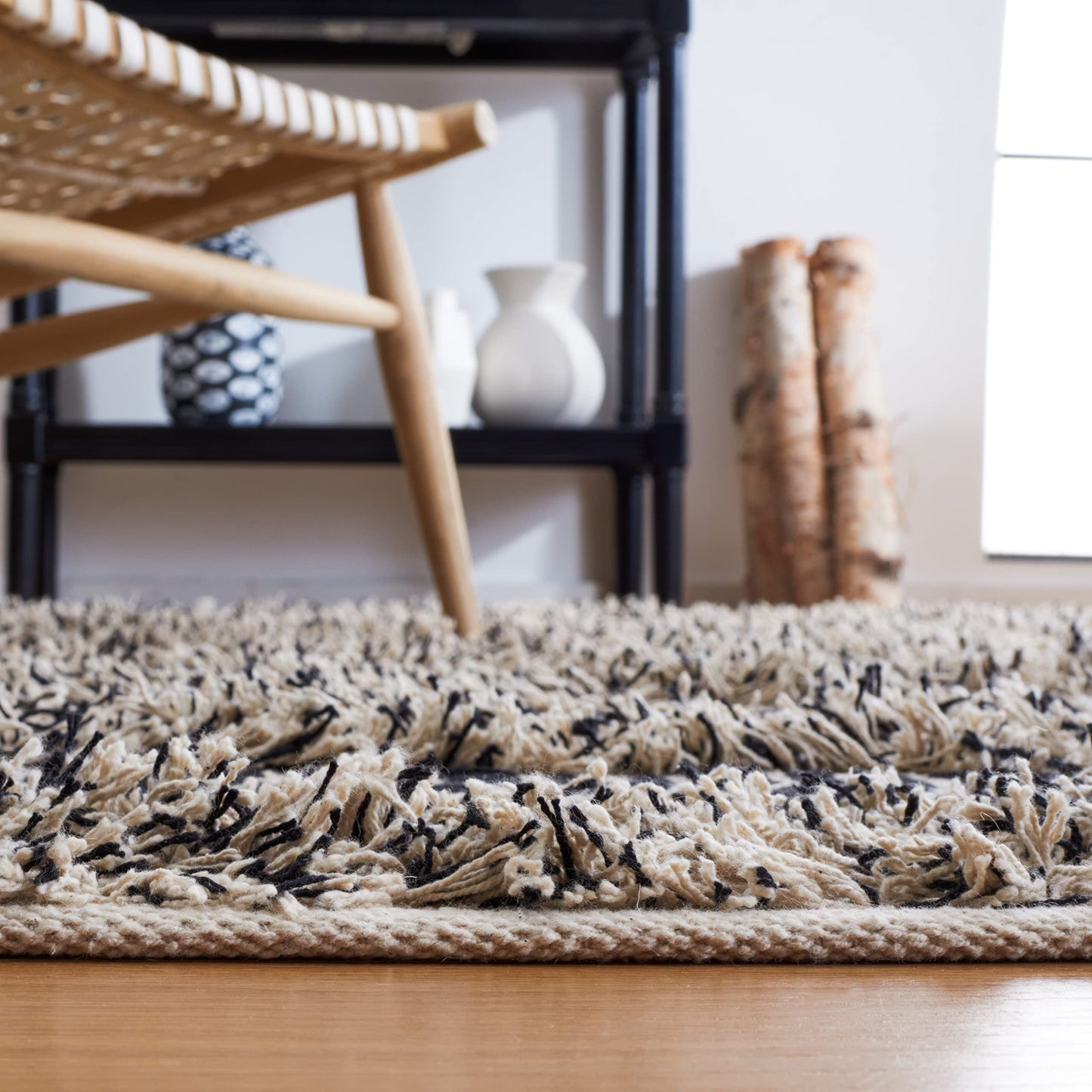 SAFAVIEH Area Rug 8x10 - Natura Collection - Large - Black & Ivory, Flat Weave Cotton, Ideal for Living Room, Bedroom, Dining Space (NAT926Z)