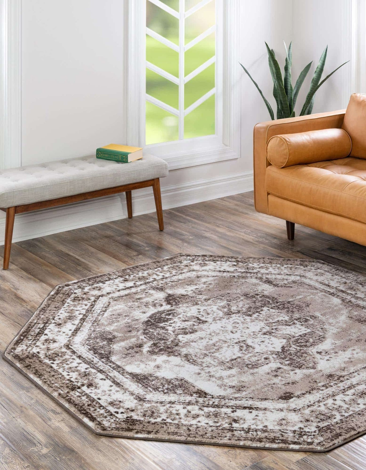 Unique Loom Sofia Collection Area Rug - Salle Garnier (4' 1" Octagon, Light Brown/ Brown)