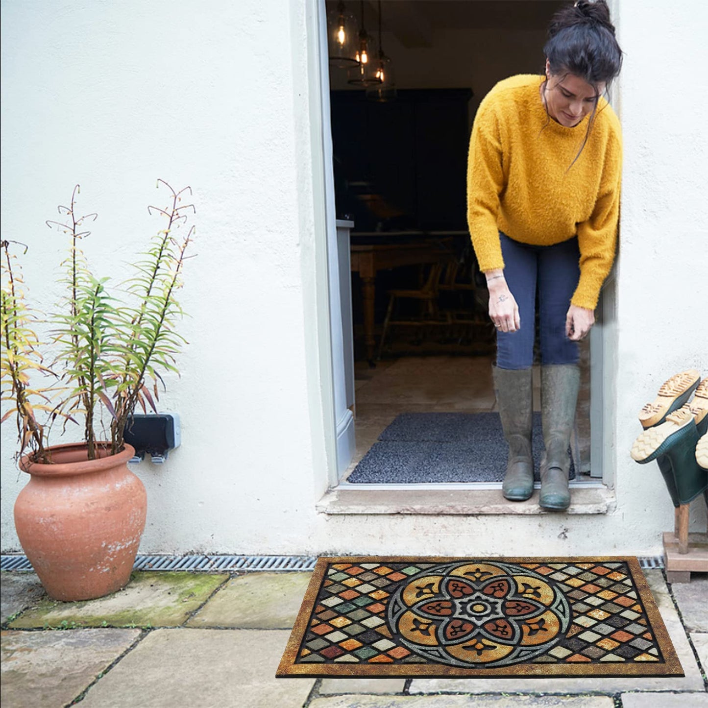 CHICHIC Welcome Door Mat 18 x 30 Inch Front Doormat Outdoors for Home Entrance Outdoors Mat for Outside Entry Way Doormat Entry Rugs, Heavy Duty Non Slip Rubber Back Low Profile, Petal