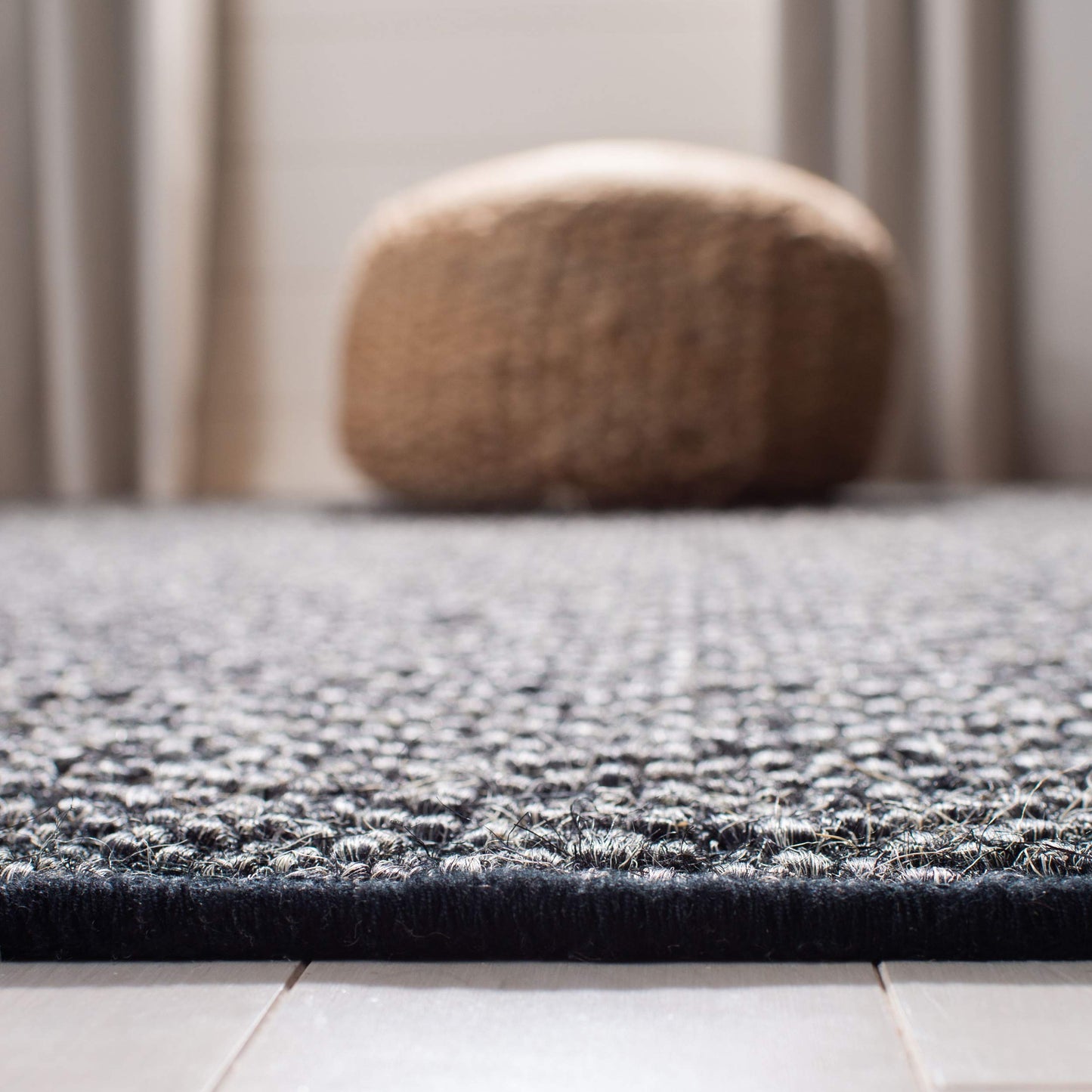 SAFAVIEH Area Rug 8x10 - Palm Beach Collection - Large - Charcoal, Sisal Jacquard Weave, Ideal for Living Room, Bedroom, Office, Dining Space (PAB411A)