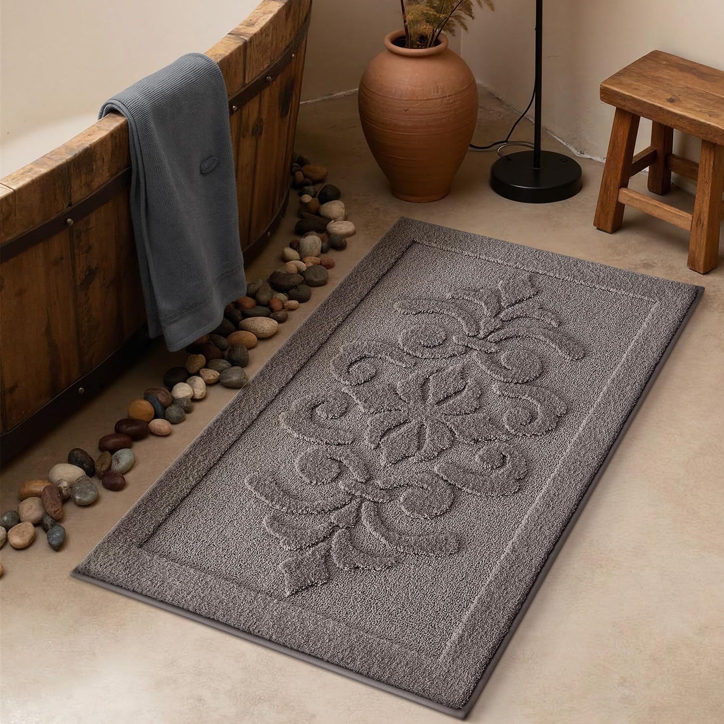 LUMI Ultra Absorbent Bathroom Rug Non Slip Rubber Backing, Machine Washable Bath Mat Soft Premium Microfiber, Elegant Luxury Bath Rugs Quick Dry for Bathtub and Shower Floor, Decor, 24x43
